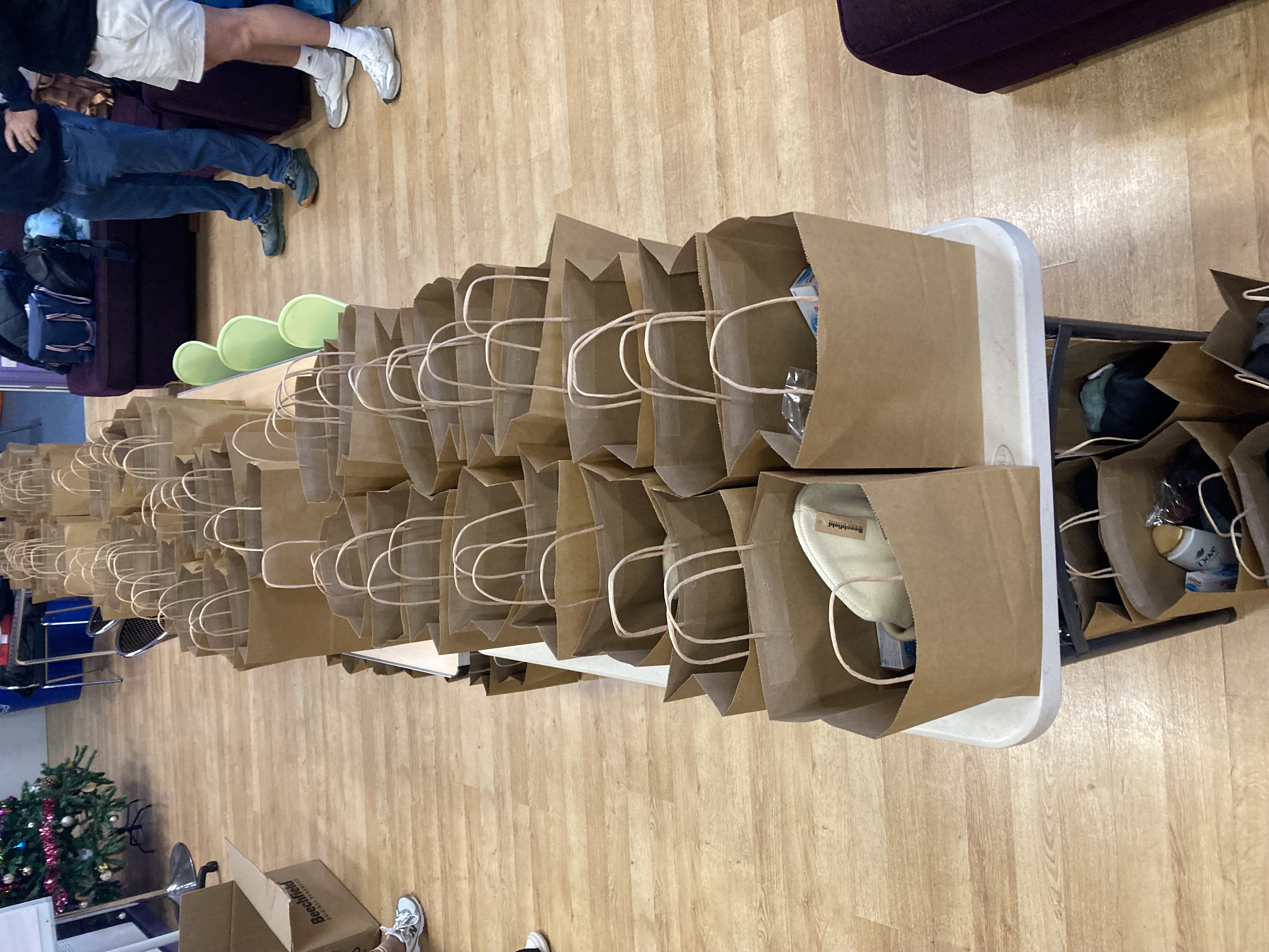 Ceredigion Youth Service Distributes Wellbeing Packs to Support Young People Over Christmas 